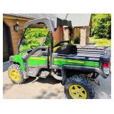 2017 John Deere 825i Gator XUV - 113 hrs