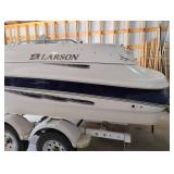 2000 Larson Escape 213 21