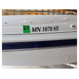 2000 Larson Escape 213 21
