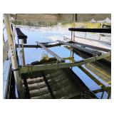 ShoreStation Hydraulic 4,000 lb Boat Lift