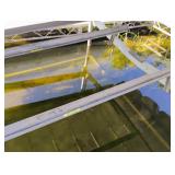 ShoreStation Hydraulic 4,000 lb Boat Lift