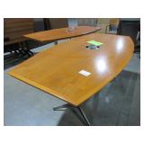 GEIGER CONFERENCE TABLES WITH TECHNOLOGY PORTS GEIGER CONFERENCE TABLES WITH TECHNOLOGY PORTS
