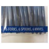 2 Patriotic Assorted Cutlery... 2 Patriotic Assorted Cutlery...