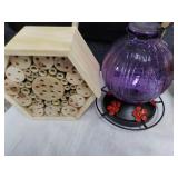 Hummingbird Feeder and Outdoor Déc... Hummingbird Feeder and Outdoor Déc...