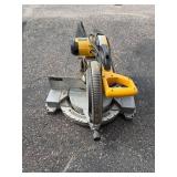 DeWalt DW706 12-Inch Double Bevel Miter Saw DeWalt DW706 12-Inch Double Bevel Miter Saw