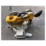 DeWalt DW706 12-Inch Double Bevel Miter Saw DeWalt DW706 12-Inch Double Bevel Miter Saw