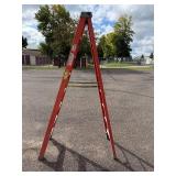 Keller KPro 8 ft Fiberglass Step Ladder 300 lb Capacity Keller KPro 8 ft Fiberglass Step Ladder 300 lb Capacity