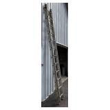 Werner 24 ft Type III Aluminum Extension Ladder D-1124-2X Werner 24 ft Type III Aluminum Extension Ladder D-1124-2X