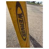 Werner 6 ft Electro-Master Fiberglass Step Ladder, Model 7206 Werner 6 ft Electro-Master Fiberglass Step Ladder, Model 7206