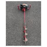 Earthquake 9000 Gas-Powered Auger with Tecumseh 3.0 HP Engine Earthquake 9000 Gas-Powered Auger with Tecumseh 3.0 HP Engine