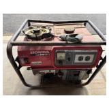 Honda EM2500 Portable Gas Generator with Damage - Working Condition Unknown Honda EM2500 Portable Gas Generator with Damage - Working Condition Unknown