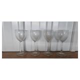 Set of Vintage Wine Glasses with Gold Rim and Decorative Stems Set of Vintage Wine Glasses with Gold Rim and Decorative Stems