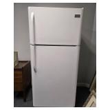 Frigidaire White Top-Freezer Refrigerator Frigidaire White Top-Freezer Refrigerator