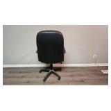 Black Adjustable Office Chair with Padded Armrests Black Adjustable Office Chair with Padded Armrests