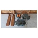 Set of Kitchen Accessories with Metal Holders and Wooden Wall Sconces Set of Kitchen Accessories with Metal Holders and Wooden Wall Sconces
