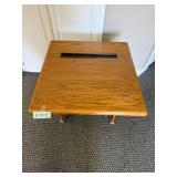 Oak Wood Desk with Shelf and Cable Slot, 27x27x27 Inches Oak Wood Desk with Shelf and Cable Slot, 27x27x27 Inches