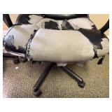 Set of 2 Office Chairs Including High-Back Faux Leather and Gray Fabric Chair Set of 2 Office Chairs Including High-Back Faux Leather and Gray Fabric Chair