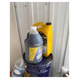 Collection of Paints, Buckets, Primers, and Industrial Supplies - content quantities unknown Collection of Paints, Buckets, Primers, and Industrial Supplies - content quantities unknown
