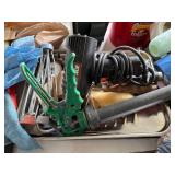 Large Assortment of Painter Large Assortment of Painter
