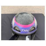 Pair of Full Face Motorcycle Helmets Bell Polaris and THH Large Pair of Full Face Motorcycle Helmets Bell Polaris and THH Large
