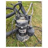 Everbilt Submersible Sump Pump with Discharge Hose 1/6 HP Everbilt Submersible Sump Pump with Discharge Hose 1/6 HP