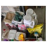 Garage Cleaning and Ice Melt Supplies Set - content quantities unknown Garage Cleaning and Ice Melt Supplies Set - content quantities unknown