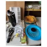 Lot of Kitchen Items Lot of Kitchen Items