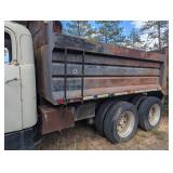 GMC Diesel 900 Dump Truck GMC Diesel 900 Dump Truck