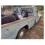 International Harvester 1100B Pickup Truck International Harvester 1100B Pickup Truck