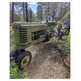 John Deere Model B Tractor John Deere Model B Tractor