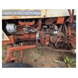 International Harvester 504 Tractor International Harvester 504 Tractor