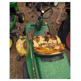 John Deere S92 Riding Lawn Mower John Deere S92 Riding Lawn Mower