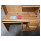 Martin Furniture 54 Inch Medium Oak Computer Desk with Hutch and Power Strip Martin Furniture 54 Inch Medium Oak Computer Desk with Hutch and Power Strip