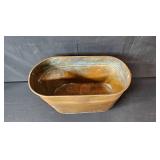Large Vintage Oval Copper Tub with Handles Large Vintage Oval Copper Tub with Handles