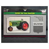 SpecCast Oliver Super 88 Gas Tractor 1/16 Scale Die-Cast Replica SpecCast Oliver Super 88 Gas Tractor 1/16 Scale Die-Cast Replica