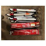 Lot of Husky Metal Pulsating Sprinkler with Tripod   Customer Returns See Pictures