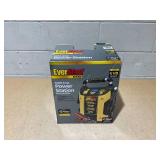EverStart Maxx J5CPDE 1400 Peak Amps Jump Starter, Power Station, 500W Inverter, 120 PSI Compressor