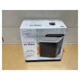 Mainstays Countertop Ice Maker, Rich Black, 9 Bullet Cubes, 2 Ice Sizes, 26 lbs/24H with Removable & Washable Ice Tray & Scoop, with Self-Cleaning Function