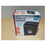 Pen+Gear 6-Sheet Micro-cut Paper/Credit Card Shredder with 3.4 Gallon Bin, Black,Home and Office use