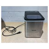 Avanti Mighty Ice 26lb. Countertop Bullet Ice Maker