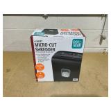 Pen+Gear Micro-Cut 6 Sheet Shredder with 3.4-Gallon Collection Bin