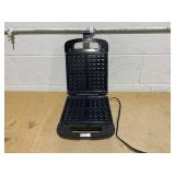 Mainstays 4 Slice Waffle Maker, Removable Plates