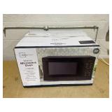 Mainstays 1.1 Cu. ft Microwave Oven in Black