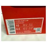 Nike Dunk Lows - Mens 8.5 Womens 10