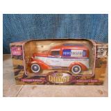 3 Die-Cast Cars 3 Die-Cast Cars