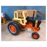 2 Ertle Die-Cast Tractors 2 Ertle Die-Cast Tractors