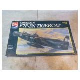 4 Ertl AMT Airplane Model Kits 4 Ertl AMT Airplane Model Kits