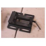 Click to expand       WEN DPA424 4 in. Drill Press Vise