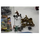 Mega Bloks Dragons Playsets, Figures, and Accessories Lot Mega Bloks Dragons Playsets, Figures, and Accessories Lot