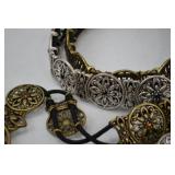 Pair of Coldwater Creek Flower Stretch Belt S/M Pair of Coldwater Creek Flower Stretch Belt S/M